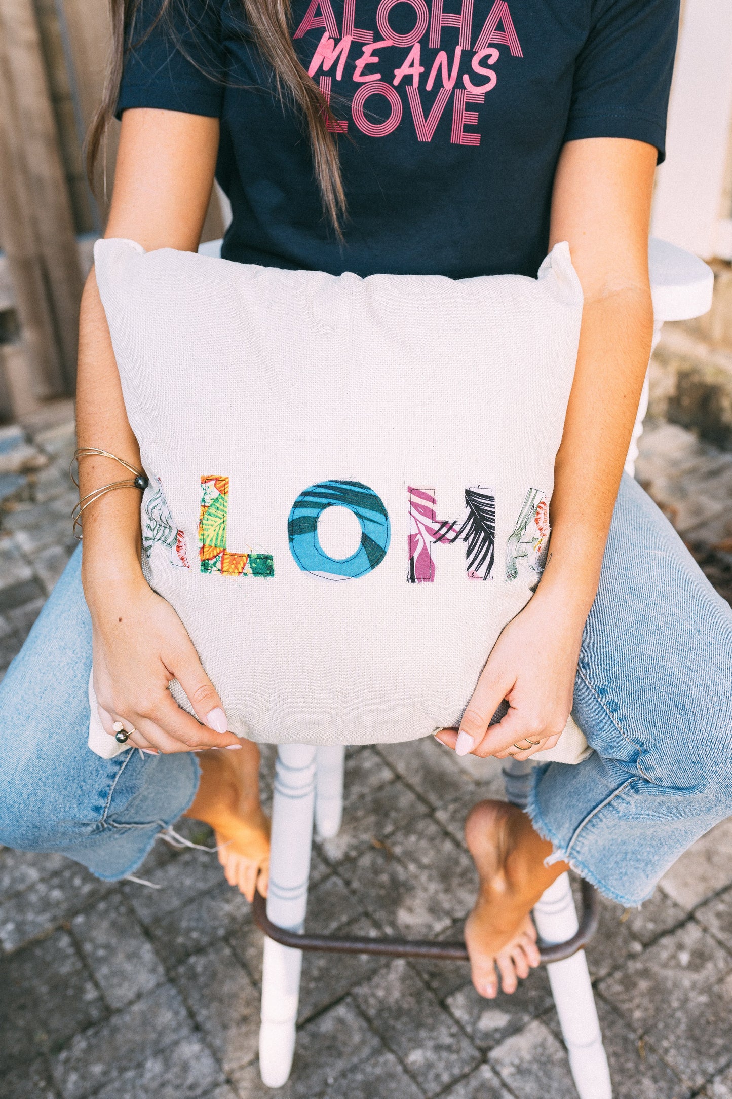 Aloha Applique Throw Pillow
