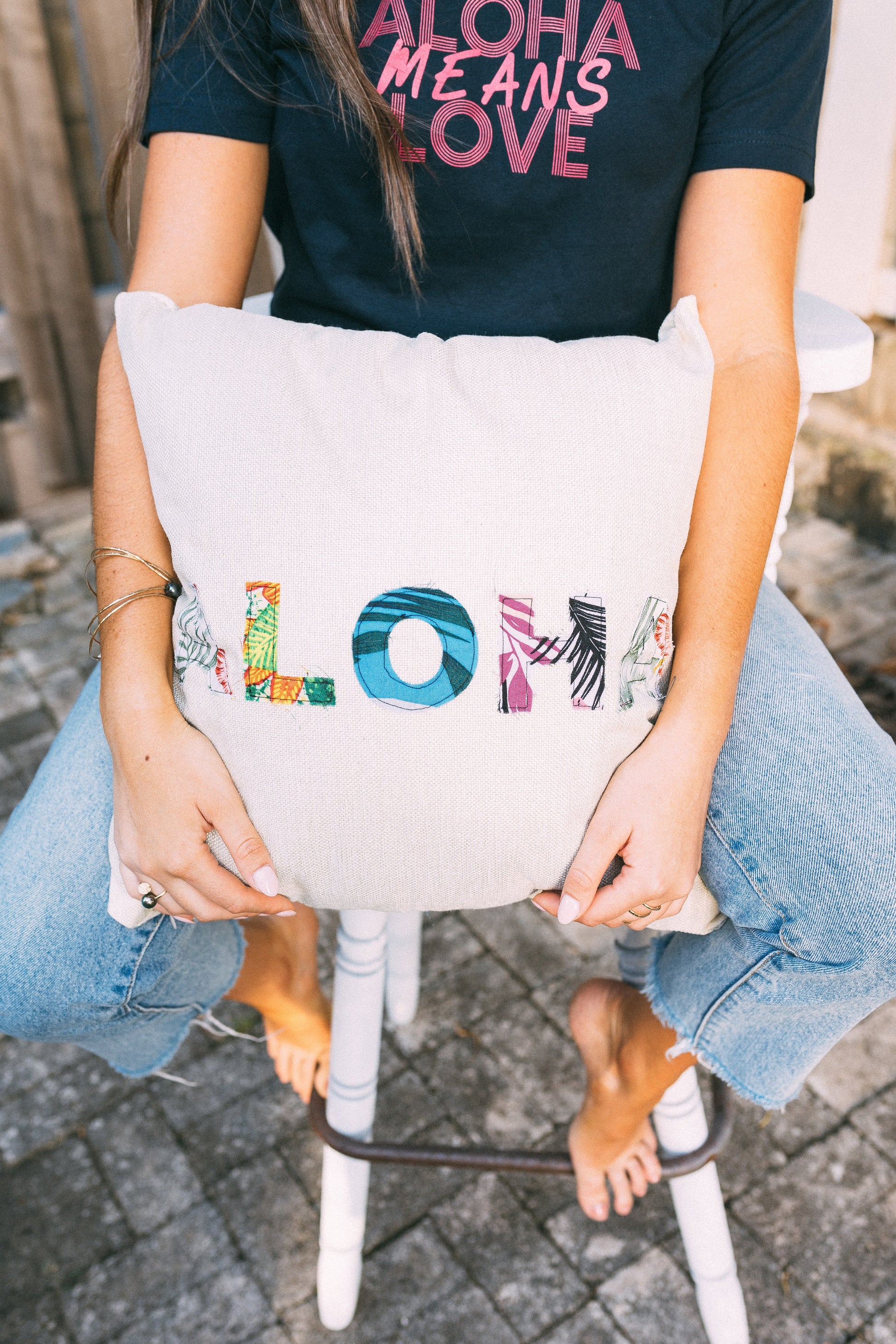 Aloha Applique Throw Pillow