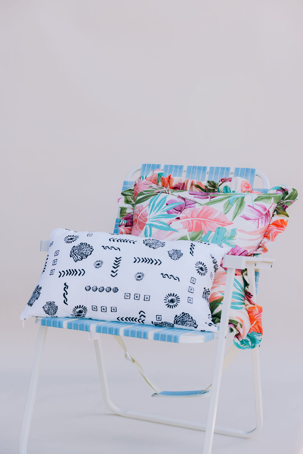 Seashell Lumbar Pillow